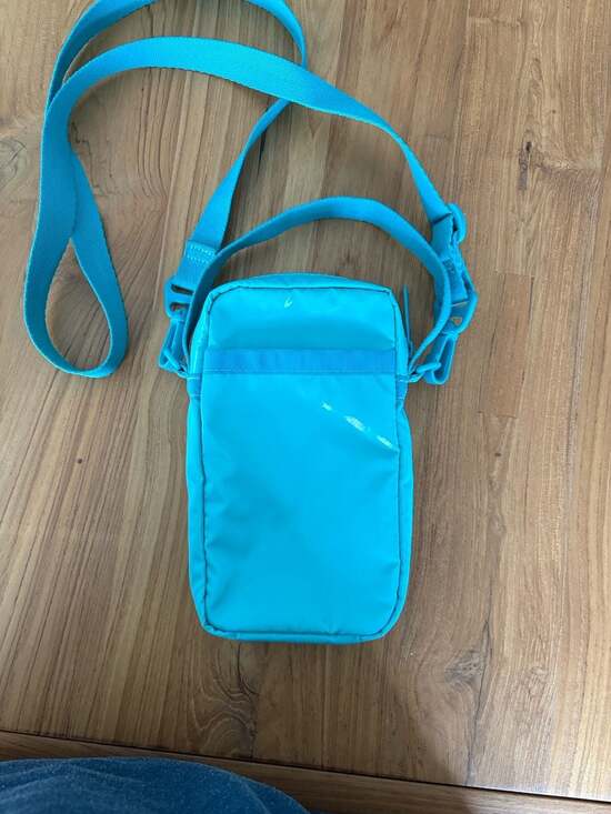 LeSportsac Turquoise Mini Crossbody Phone Bag - Picture 4 of 6